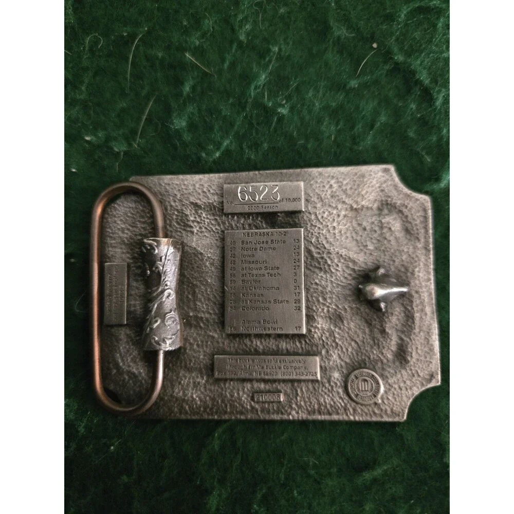 Nebraska Cornhuskers 2000 Belt Buckle (O-17)